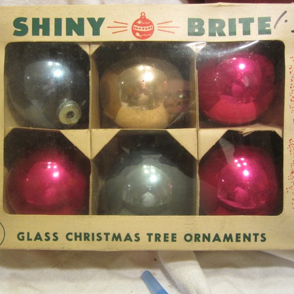 VTG SHINY BRITE ORNAMENTS, 2 BOXES, 3.5'' BALL, GLASS ORNAMENTS - Picture 6 of 11